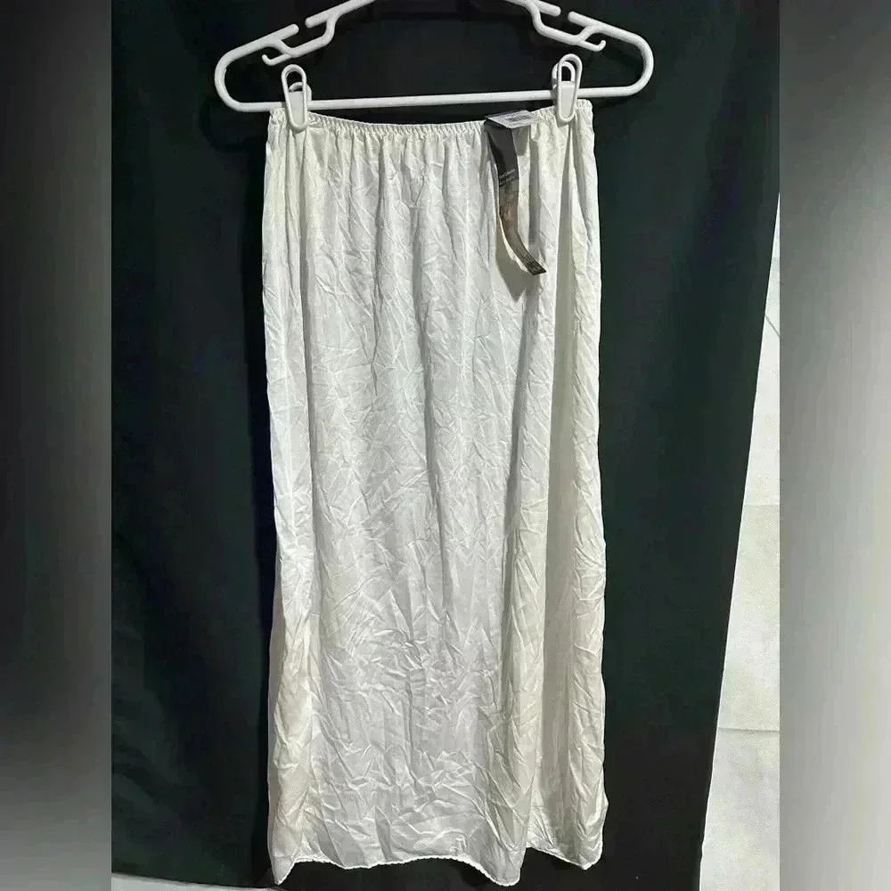 Vanity Fair S. White Size L 32" Tricot Double Slit Half Slip Womens # 11717 NEW*